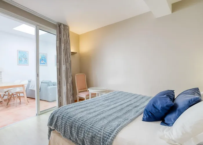 Roc Hotel - Hotel 4 Etoiles Les Pieds Dans L\'Eau