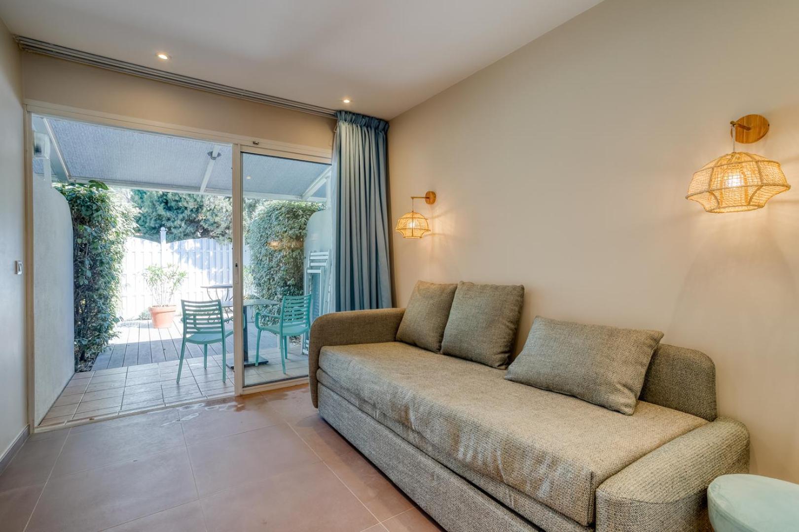 Roc - 4 Etoiles Les Pieds Dans L'eau Hotel 4*